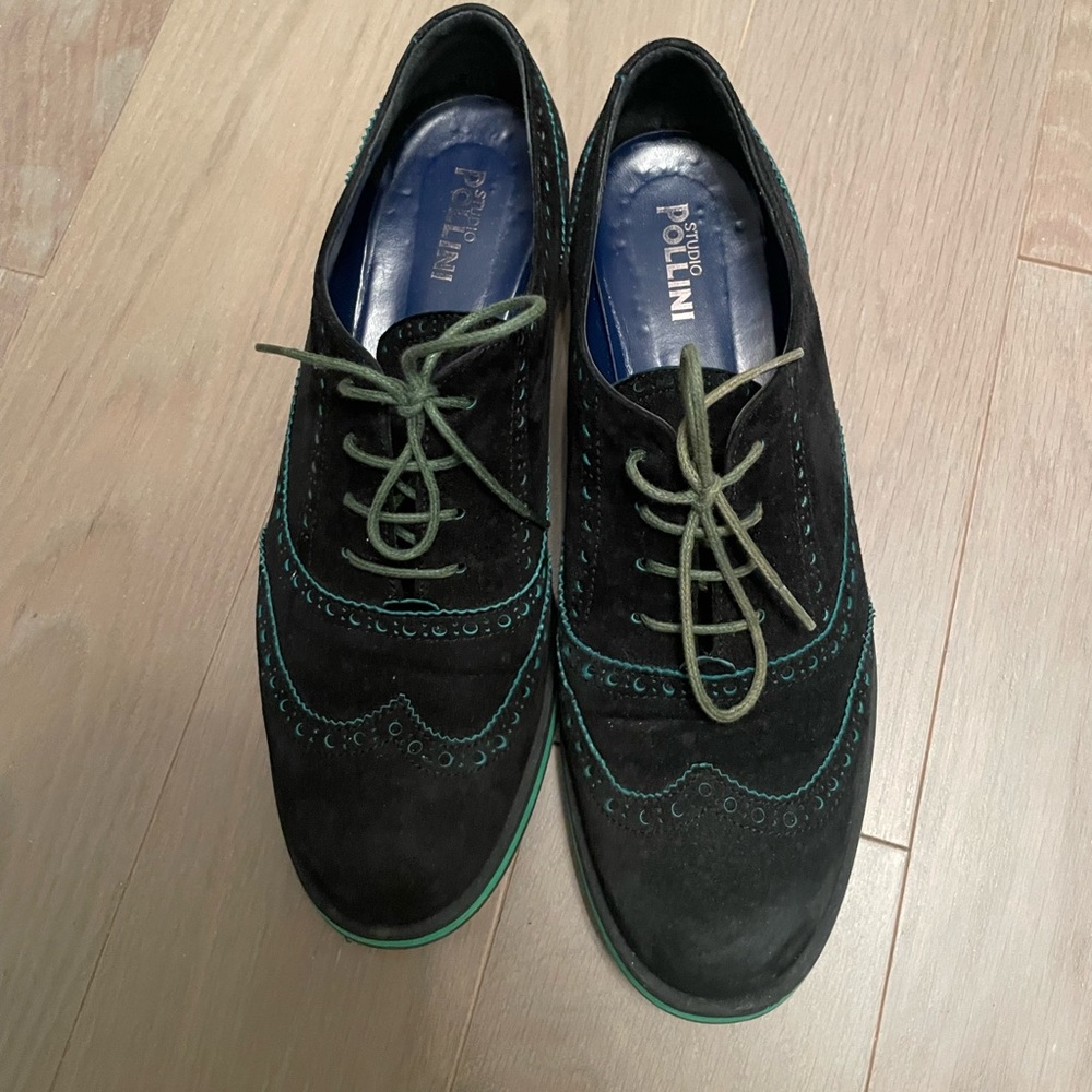 Black suede Oxford shoes